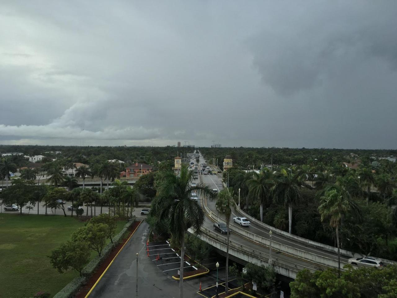 Design Suites Hollywood Beach Resort الغرفة الصورة